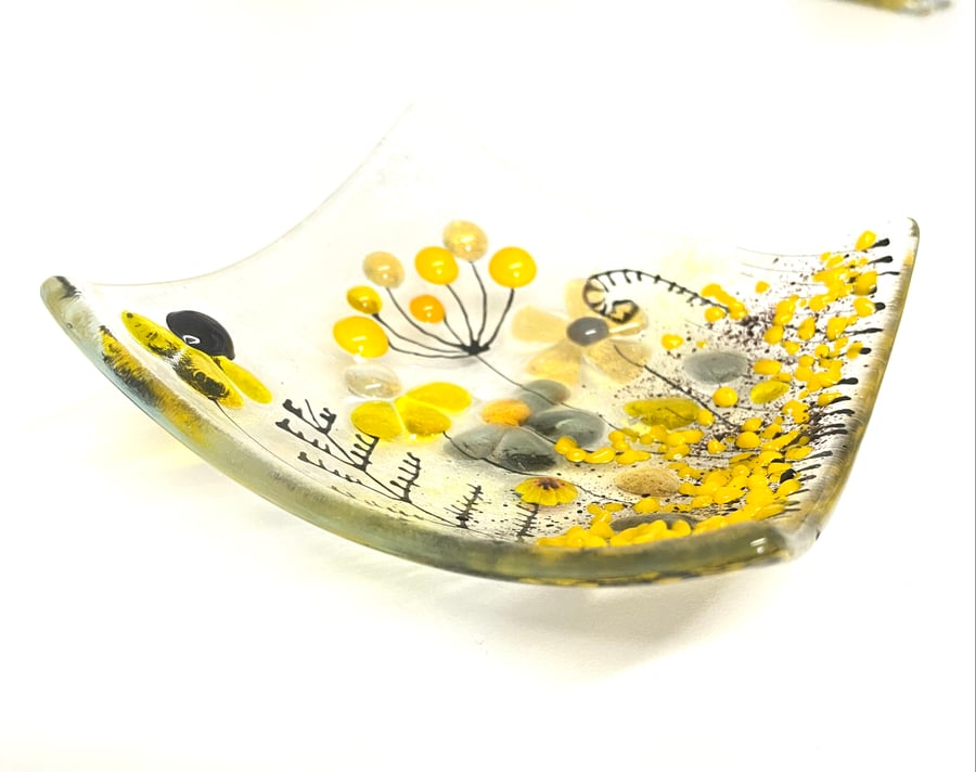 Floral trinket dish - yellow and grey 