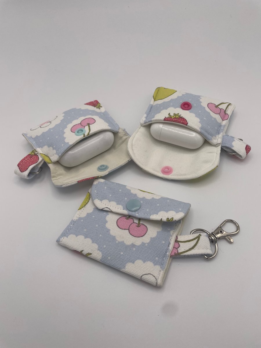 Air Pod caSE (Standard & Pro) - BLUE STRAWBERRY