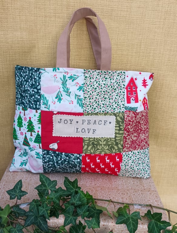 Fabric Christmas tote bag, Christmas gift bag, tote bags  gift bags