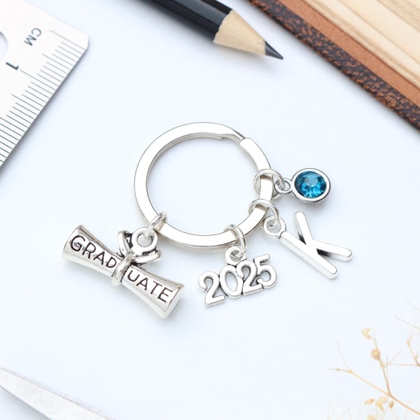 2025 Graduation Keyring - 2024 Personalised Gift Keepsake. Gift for Graduates. 