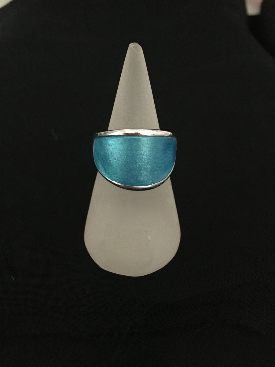 Eyecatching Aqua and Silver tone Ring