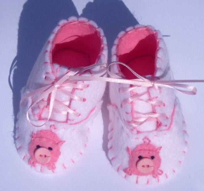Pig Baby Shoes, Pig Booties, Baby Girl Gift, Baby Gift