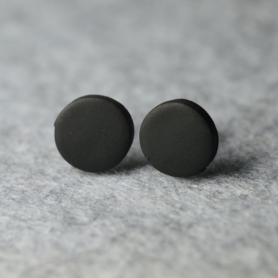 Matte Black 1cm Polymer Clay Earrings 