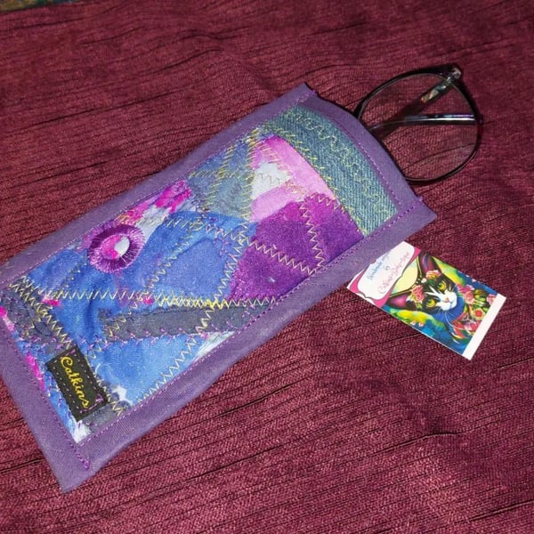 Artisan Handcrafted Purple & pink upcycled fabric bohemian hippie glasses case
