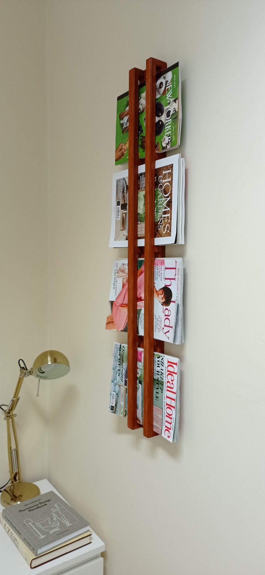 Wooden wall mounted magazine rack - Magazine display - Magazine organiser