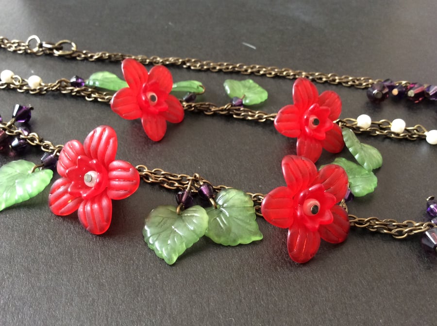 Winter Berry Necklace 