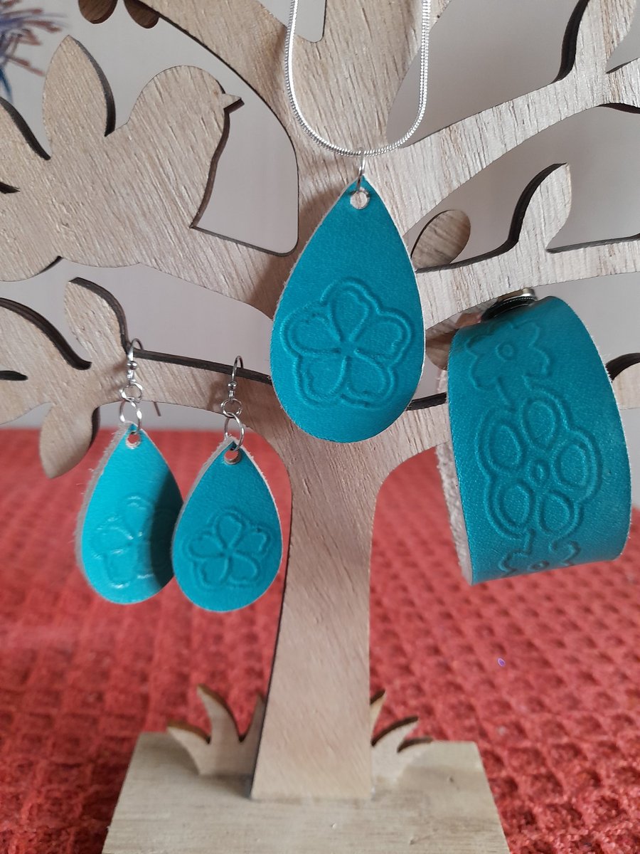 Blue Leather De-Bossed Cuff, Earrings And Necklace Set. Hippy Boho Vibe.
