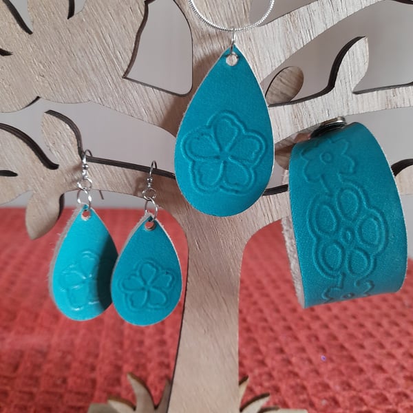 Blue Leather De-Bossed Cuff, Earrings And Necklace Set. Hippy Boho Vibe.