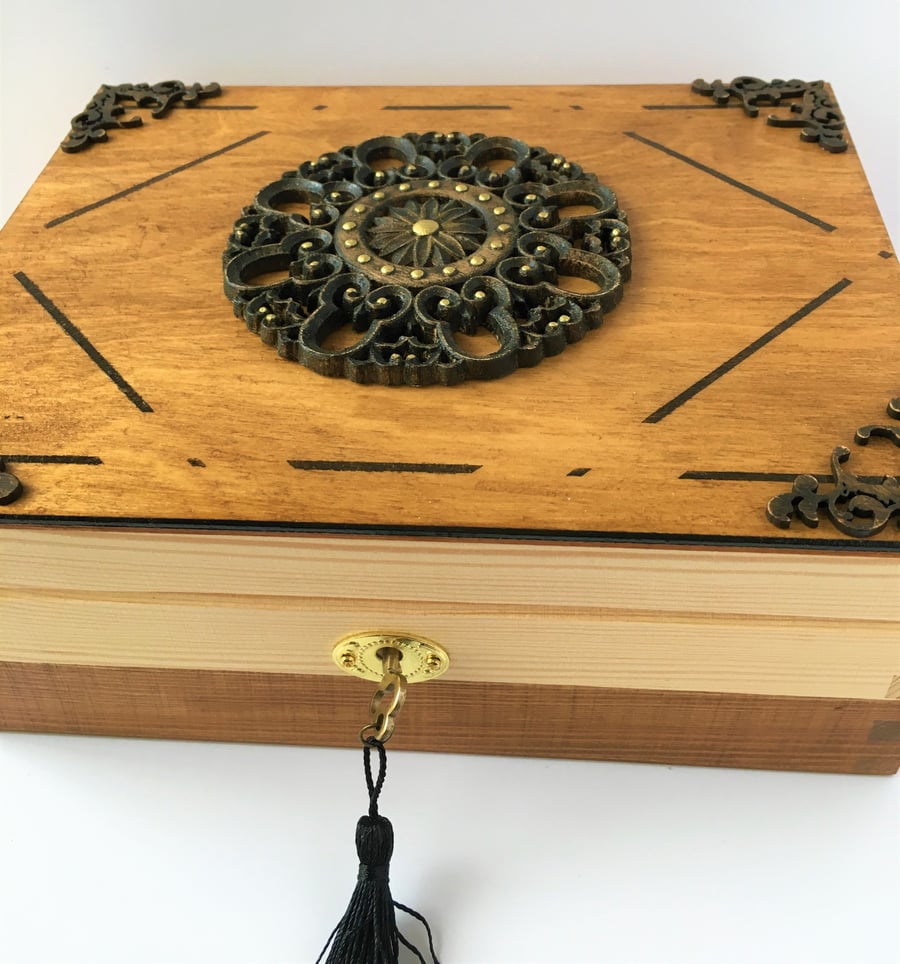 LOCKABLE Wooden Decorative Box with Wooden ON-LAY and 6 dividers by Livz Design