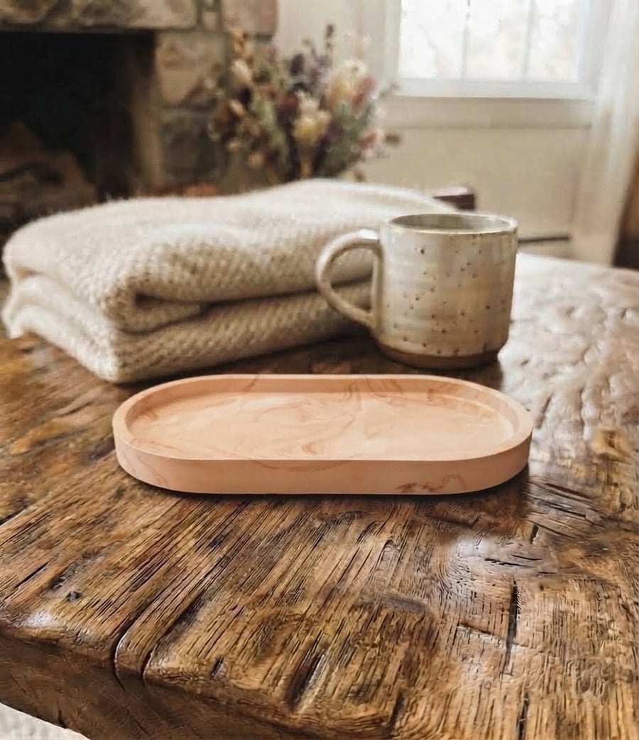 Terracotta-Inspired Eco-Resin Tray