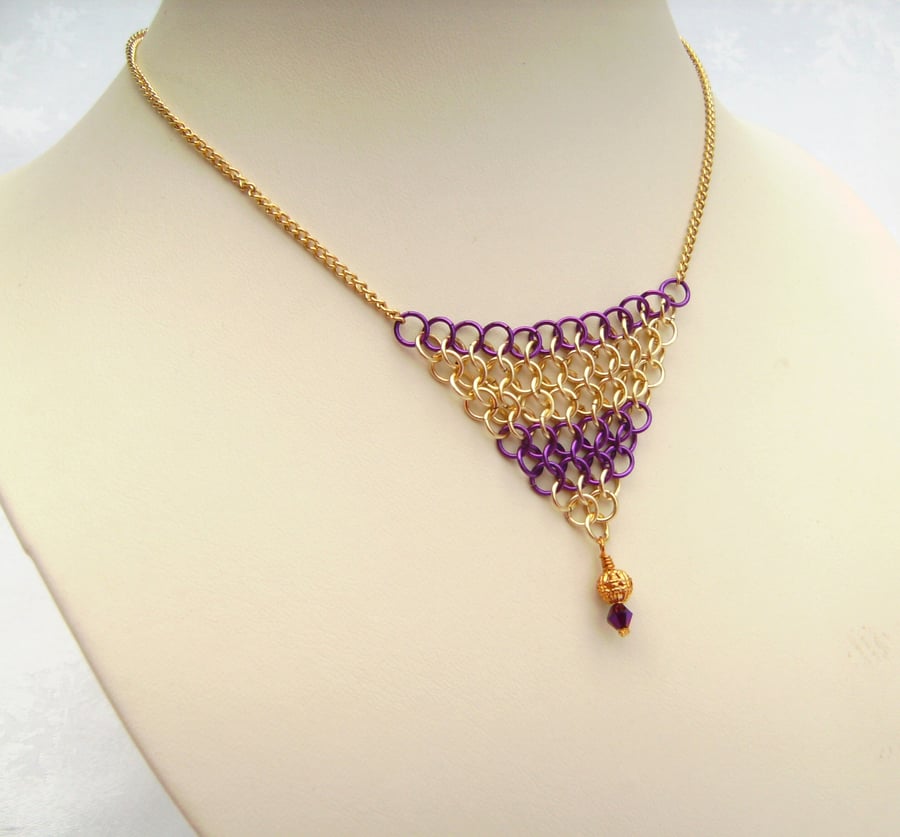 Chainmail Pendant Necklace Purple Gold