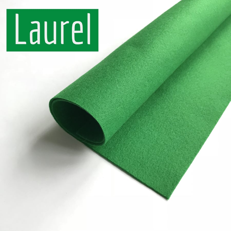 LAUREL Green Felt - MEDIUM - 27x33cm Polyester Felt Sheet