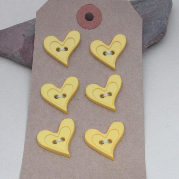 6 Large Folk Heart Shaped Buttons