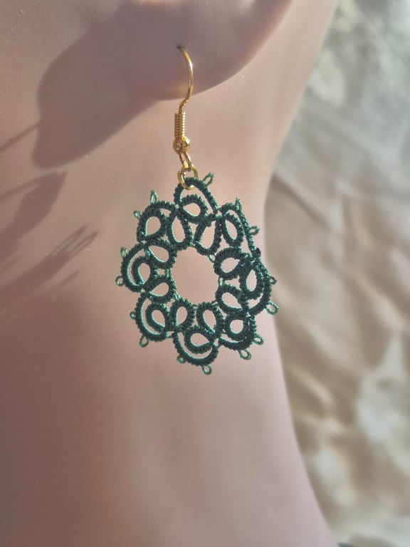 Forest Green Handmade Tatting Lace Earrings – Gold Tone Dangle Earrings