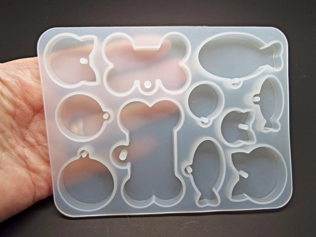 Cat Tag Silicone Mould, 11Pc Including Fish, Bone and Round, Resin Casting Tool