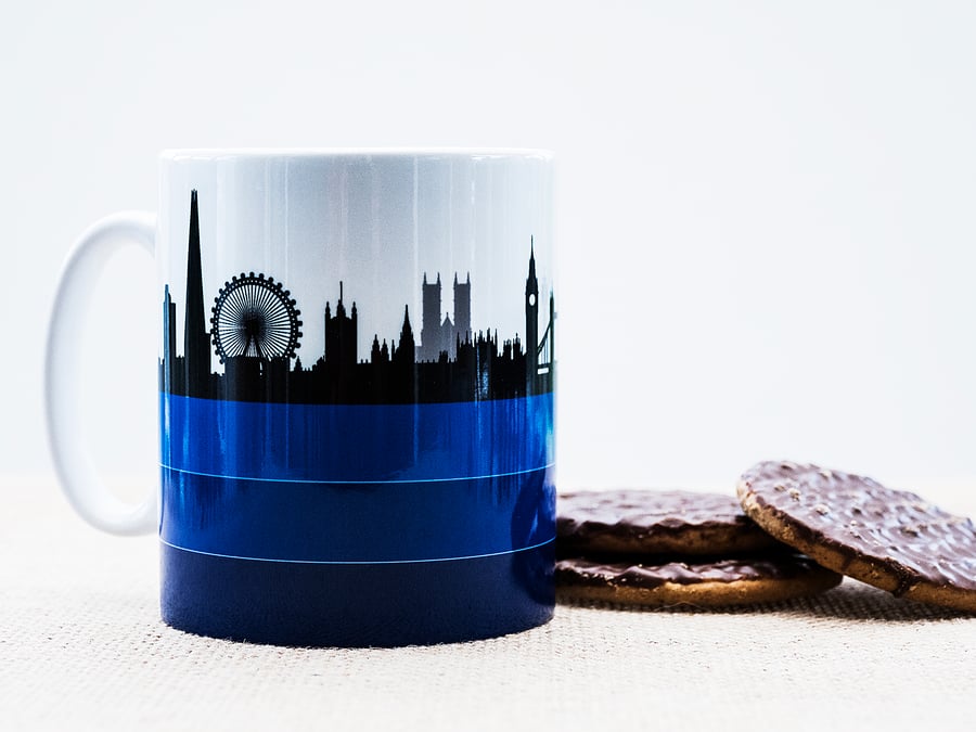 London Skyline coffee mug silouettes iconic famous landmarks buildings souvenir 