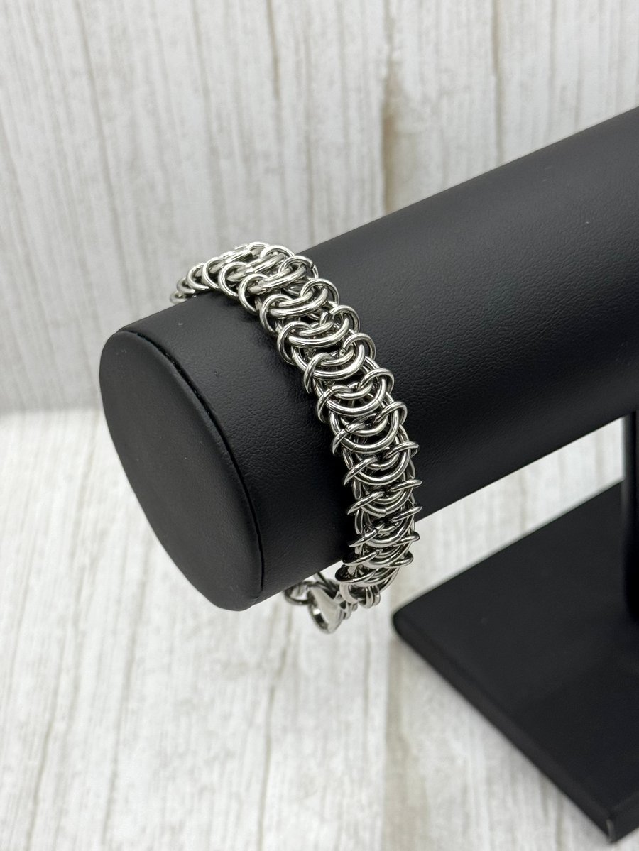 Stainless Steel Vetbmbre Chainmail Unisex Chunky Bracelet 