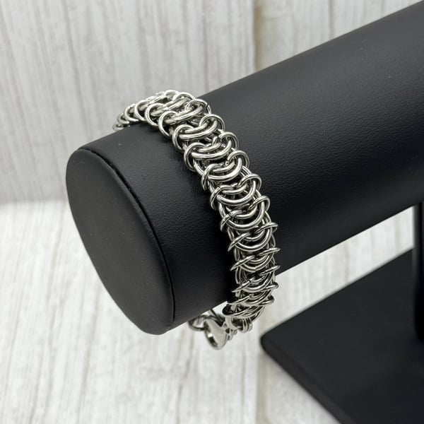 Stainless Steel Vetbmbre Chainmail Unisex Chunky Bracelet 