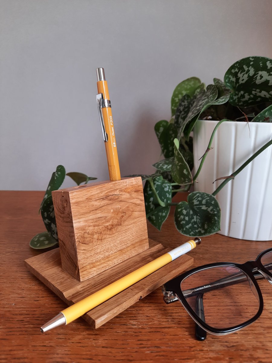 Devonshire Solid Oak Desk Organiser - Pen Phone