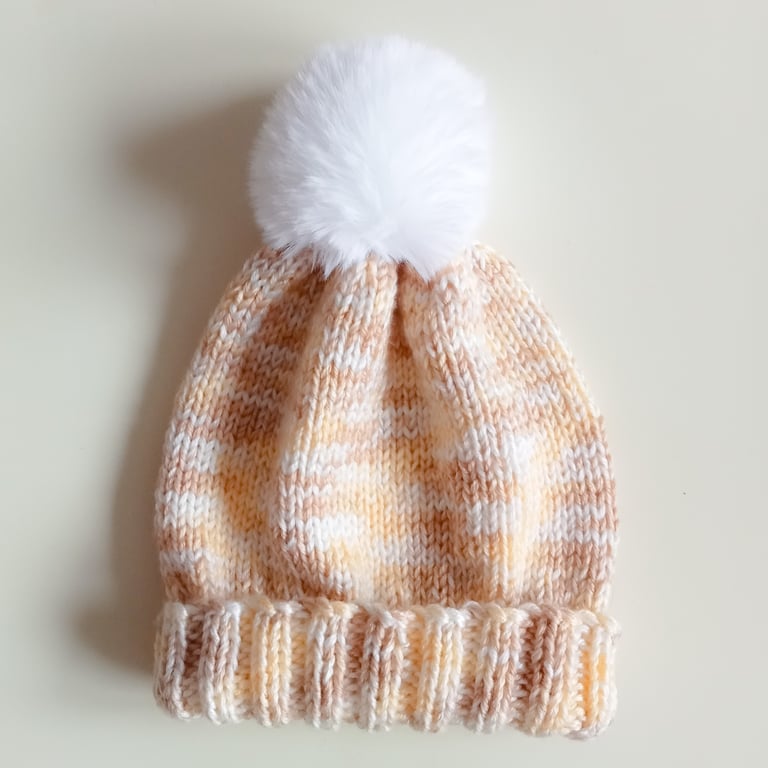 HAND KNIT Ladies Cream Ombre Beanie Hat with Pom-Pom