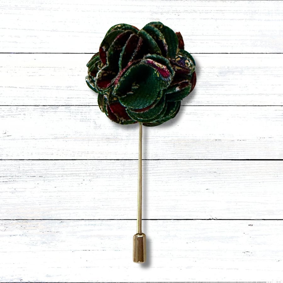 Green Flower Lapel Pin, Buttonhole, Christmas gift