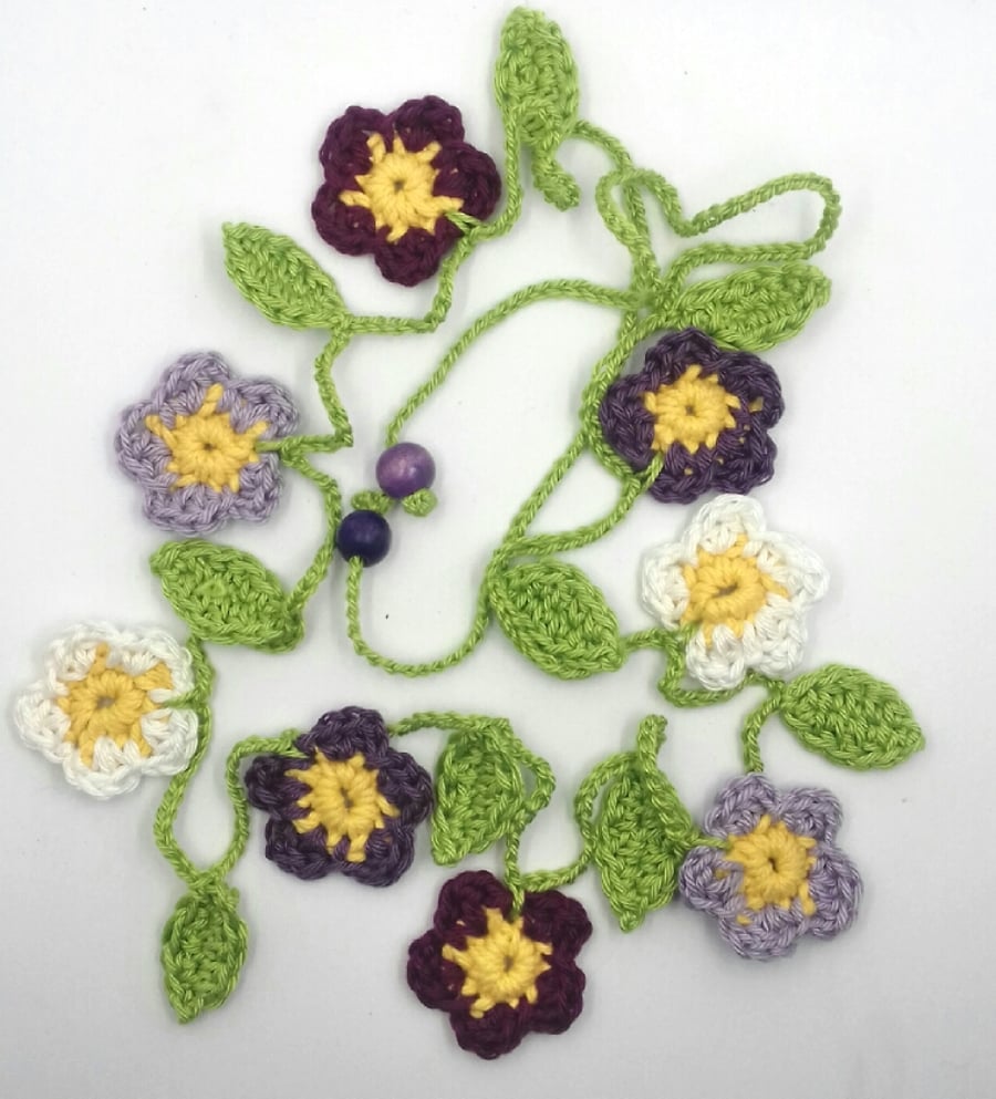 Crochet Floral Mini Bunting 
