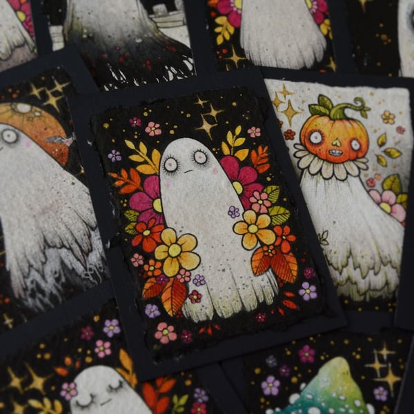 ghostober ghost - day 9 - blooming black abyss 