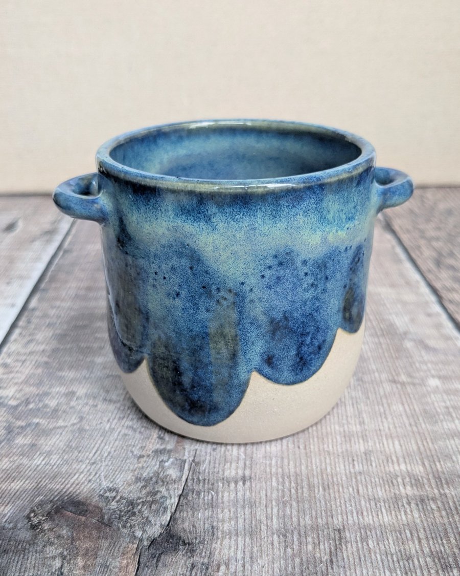 Perfectly Imperfet Ceramic pot, blue with mini handles