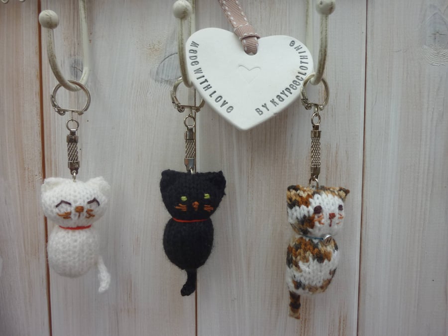 Cat Keyring , Keychain, Keyfob , Cat lover gift, Birthday gift, New Home present