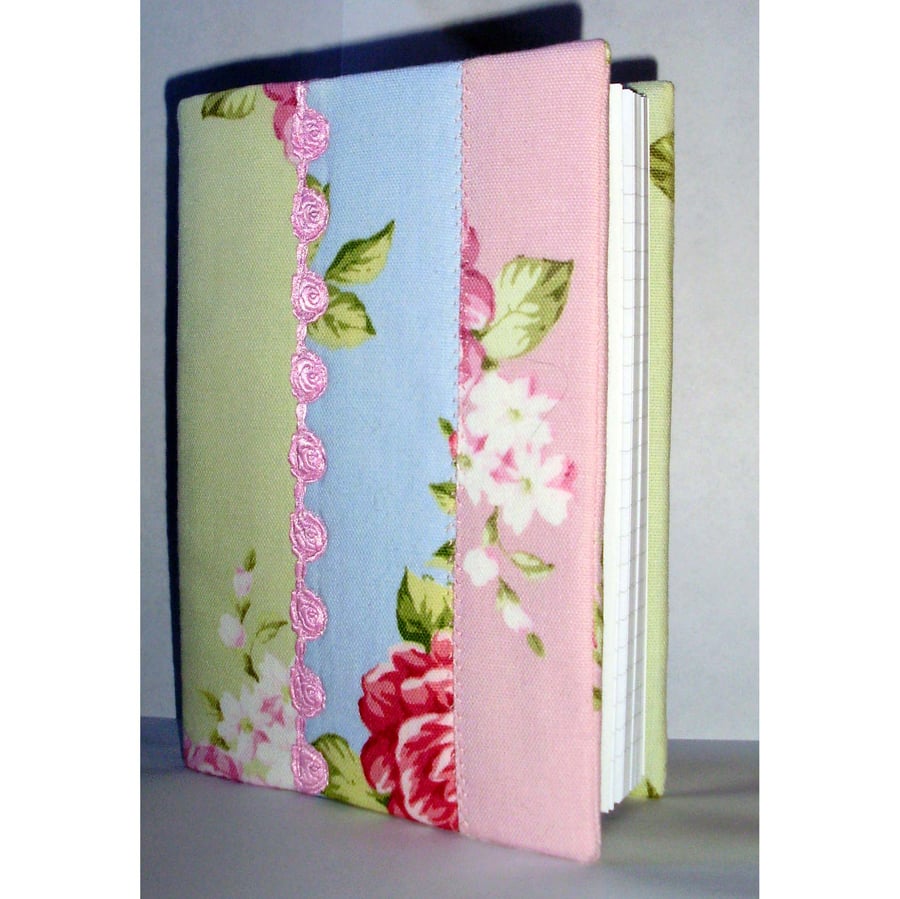 Roses patchwork note book