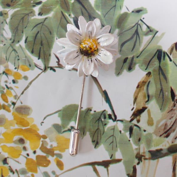 White MARGUERITE DAISY PIN : Daisy Lapel Flower Brooch, Hand Painted
