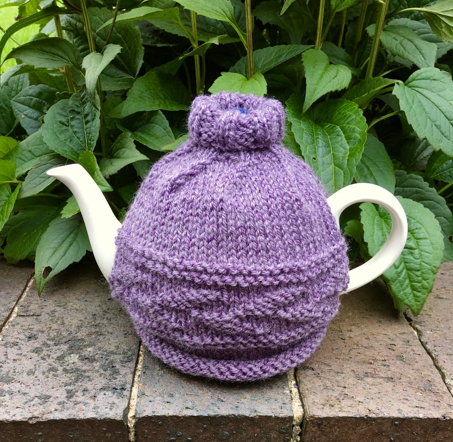 Heather Leaf Design Tea Cosy With Roll Neck
