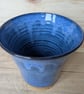 Wavy blue vase - Image 4
