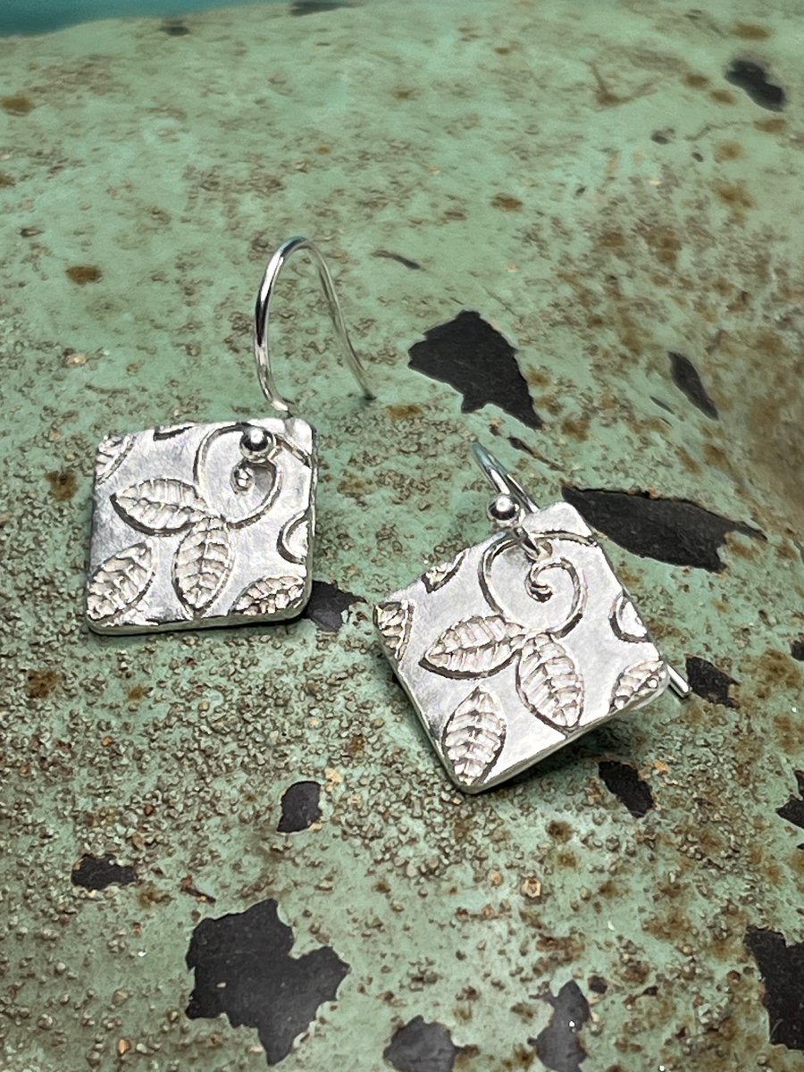 Handmade square fine silver earrings with pattern on the reverse! 