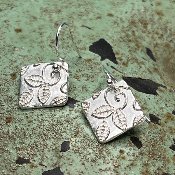 Handmade square fine silver earrings with pattern on the reverse! 