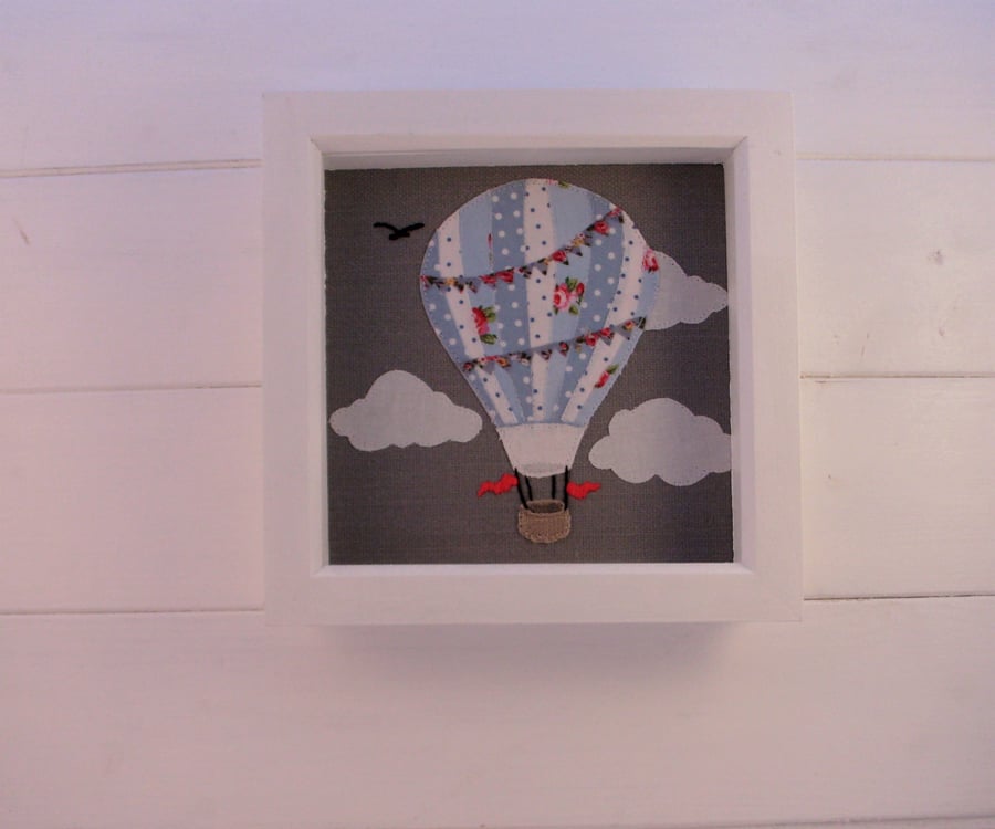 HOT AIR BALLOON APPILQUE PICTURE , NURSERY ART, NURSERY DECOR