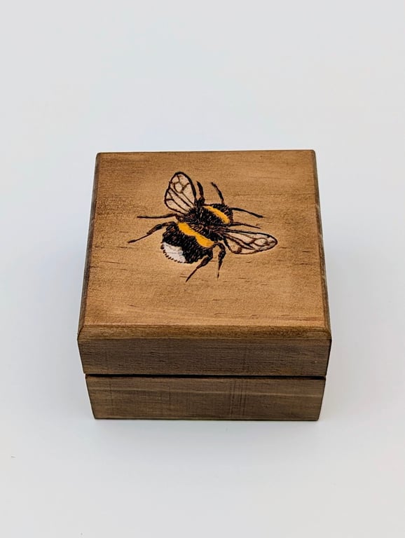 Small wooden box, pyrography bee, ring or trinket box for a bee lover