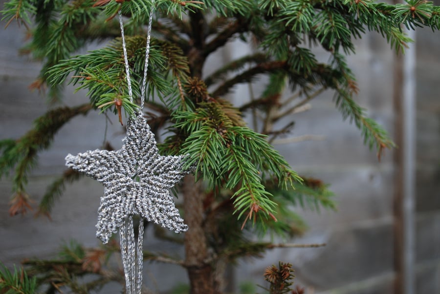 Mini  macrame shooting star christmas decoration - multipack savings