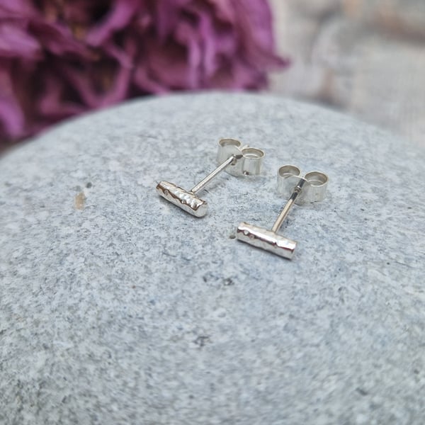 Sterling Silver Small Bar Twig Hammered Stud Earrings - JBJ3015