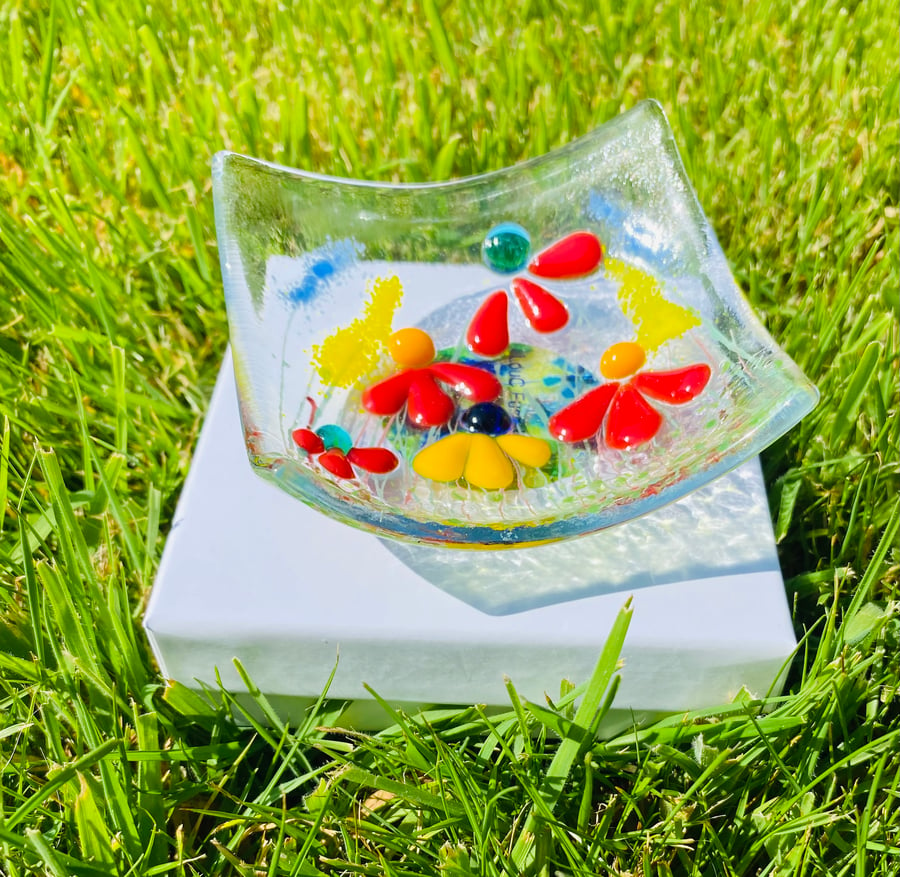 Fused glass flowers trinket dish 