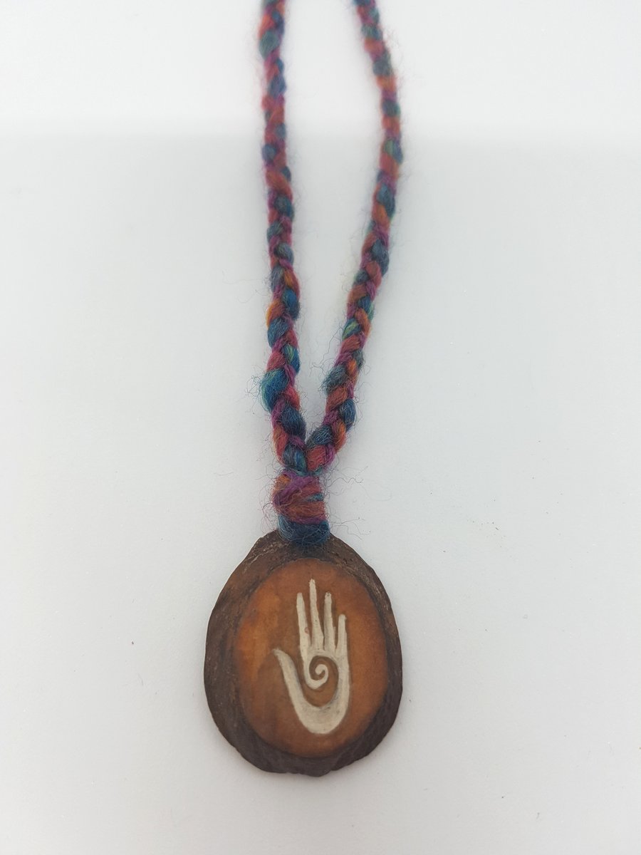 Avocado stone necklace