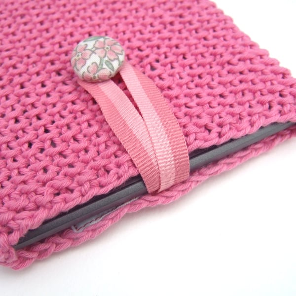 Pink Kindle Cover, Hand Knitted Gift