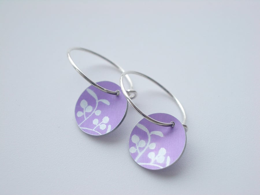 Berry hoop earrings in purple