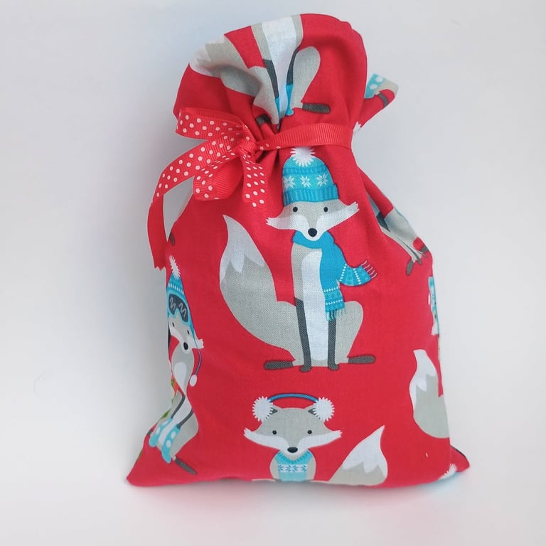 Christmas Gift Bag - Festive Foxes reusable fabric mini sack