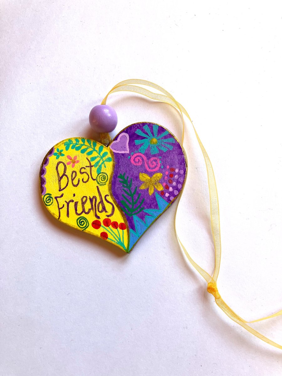 Best Friends hand painted gift heart