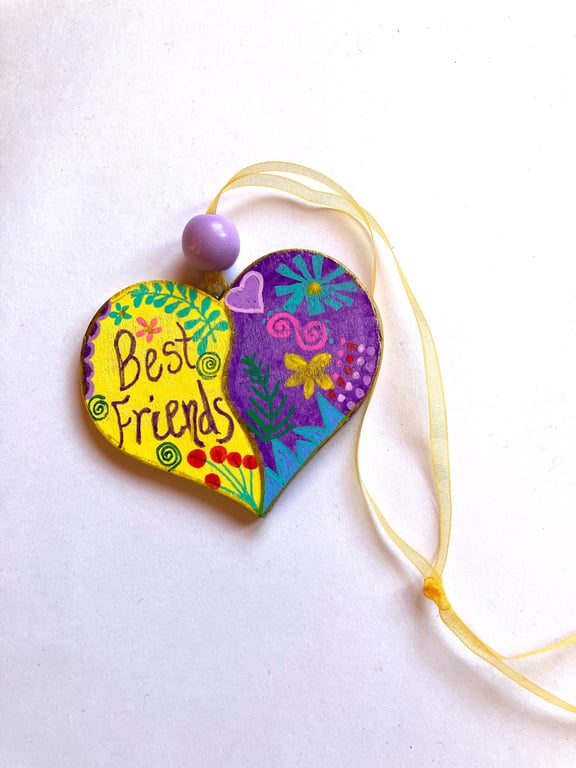 Best Friends hand painted gift heart