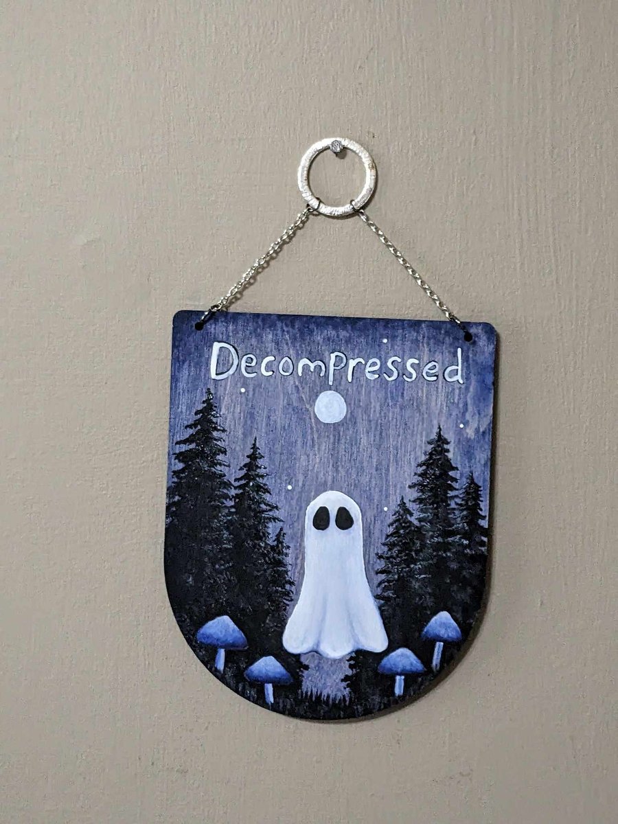 Hand Painted Reversable Ghostie Decompression Sign