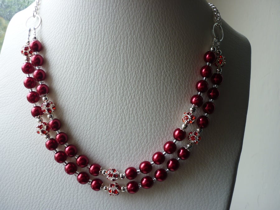 CHERRY RED AND SILVER TWO STRAND NECKLACE.  744