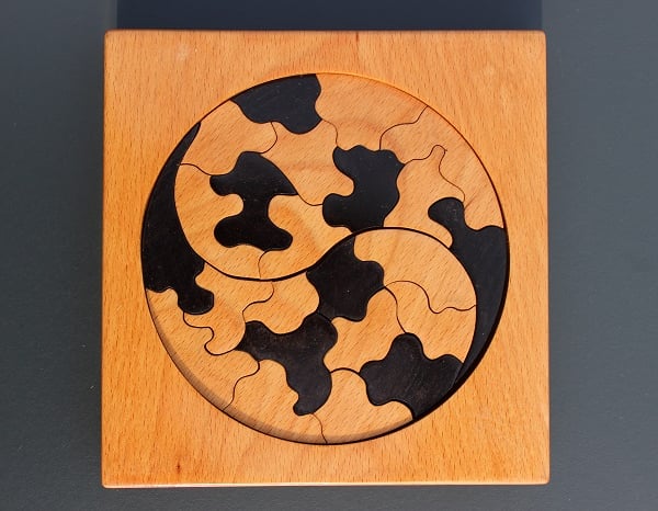 Yin Yang Desk Puzzle (WJF1)