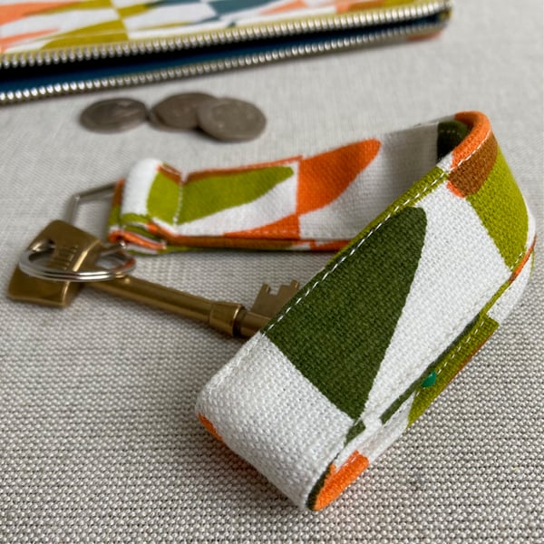 Perfectly Imperfect - Linen fabric Key ring - Key loop Green, orange
